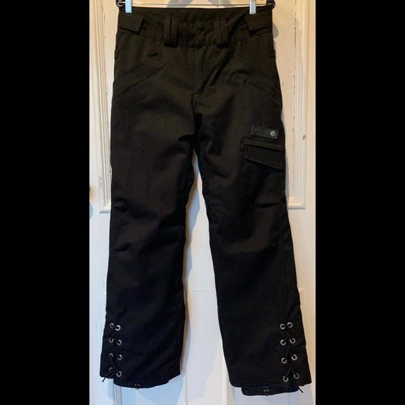 Snowboarding Jacket and Pants! - Picture 5 of 8